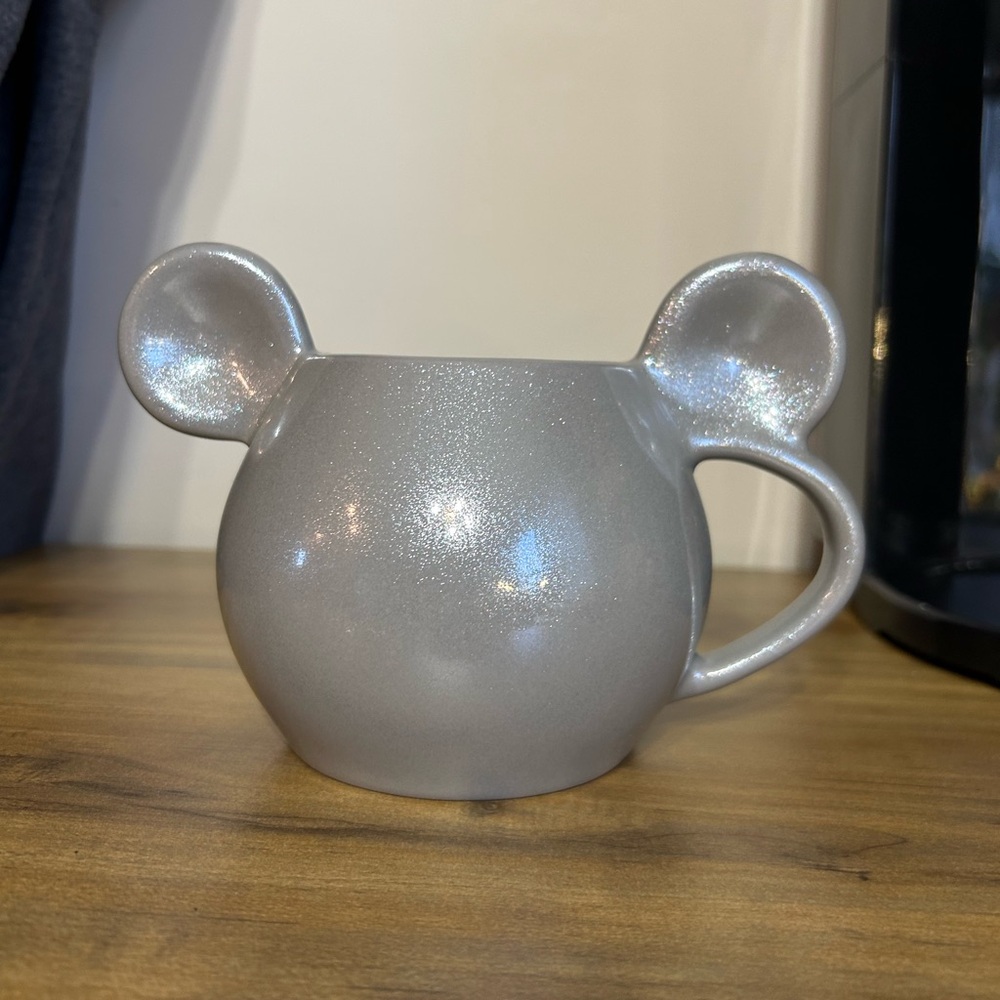 Mickey glitter coffee mug